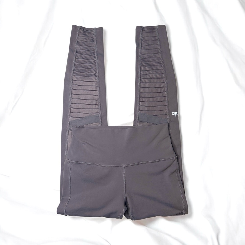 Alo Yoga High Waist Moto Legging - Picture 5 of 15